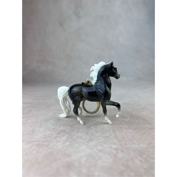 Breyer BreyerFest Stablemate Keychain Glossy Charcoal Morgan 2005 2000 Made - Picture 4 of 5